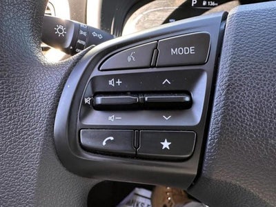 2023 Hyundai VENUE SE IVT