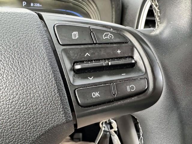 2023 Hyundai VENUE SEL IVT