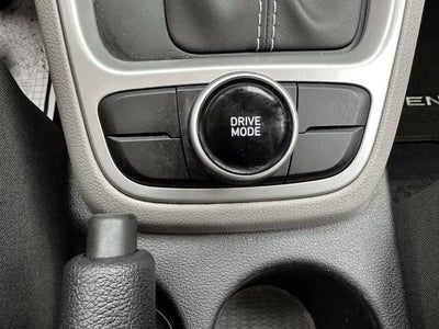 2023 Hyundai VENUE SEL IVT