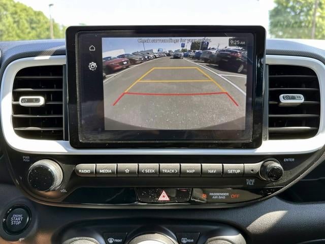 2023 Hyundai VENUE Limited IVT