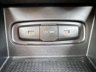 2022 Hyundai VENUE Limited IVT