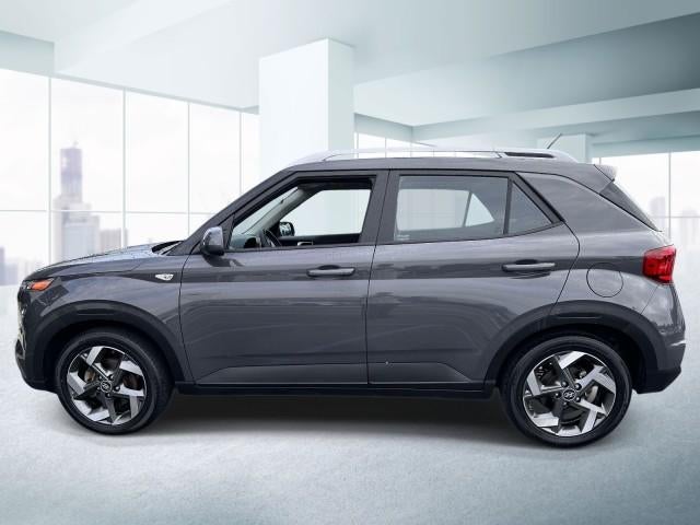 2023 Hyundai VENUE SEL IVT