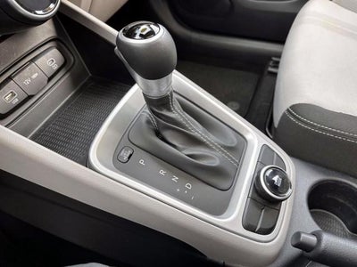 2023 Hyundai VENUE SEL IVT