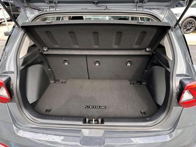 2023 Hyundai VENUE SEL IVT