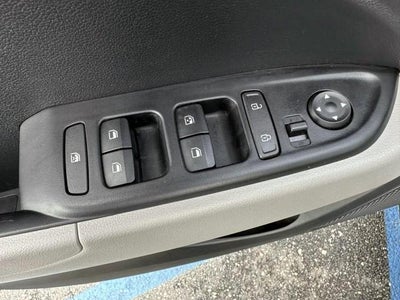 2023 Hyundai VENUE SEL IVT