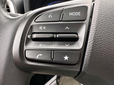 2023 Hyundai VENUE SEL IVT