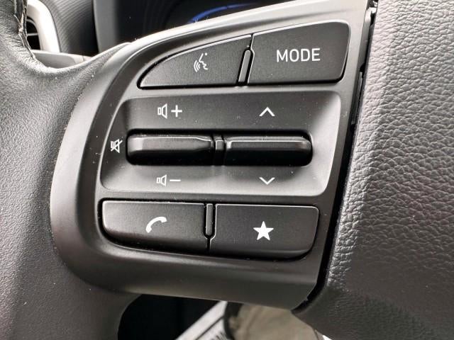 2023 Hyundai VENUE SEL IVT