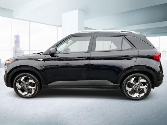 2023 Hyundai VENUE SEL IVT