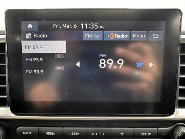 2023 Hyundai VENUE SEL IVT