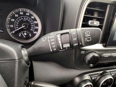 2022 Hyundai VENUE SEL IVT