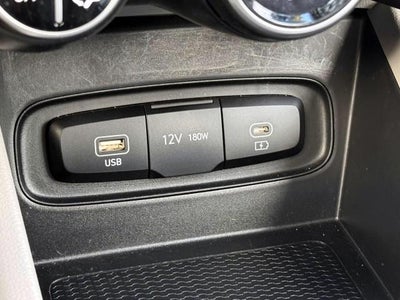 2023 Hyundai VENUE SEL IVT