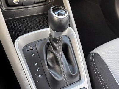 2023 Hyundai VENUE SEL IVT