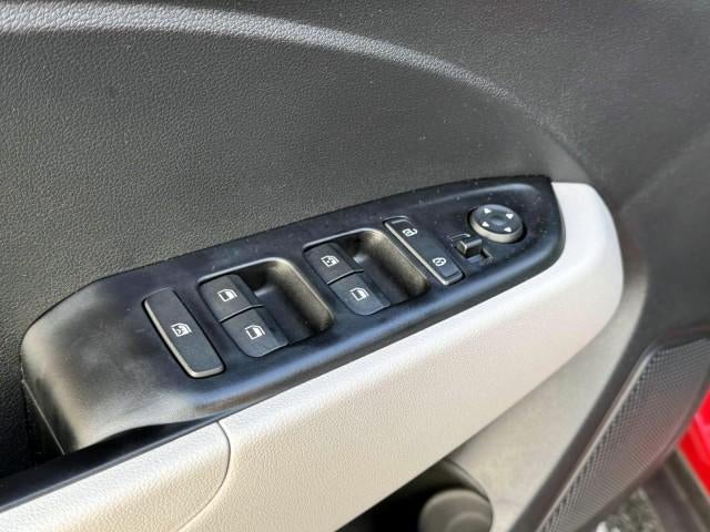 2023 Hyundai VENUE SEL IVT