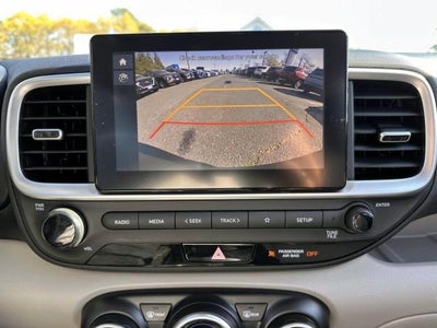 2023 Hyundai VENUE SEL IVT
