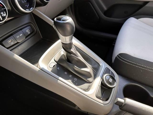 2023 Hyundai VENUE SEL IVT