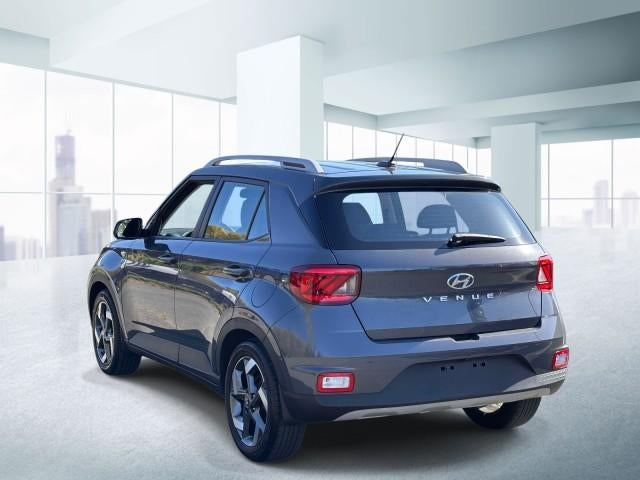 2023 Hyundai VENUE SEL IVT