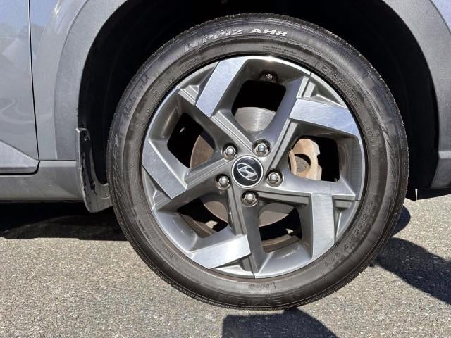 2023 Hyundai VENUE SEL IVT