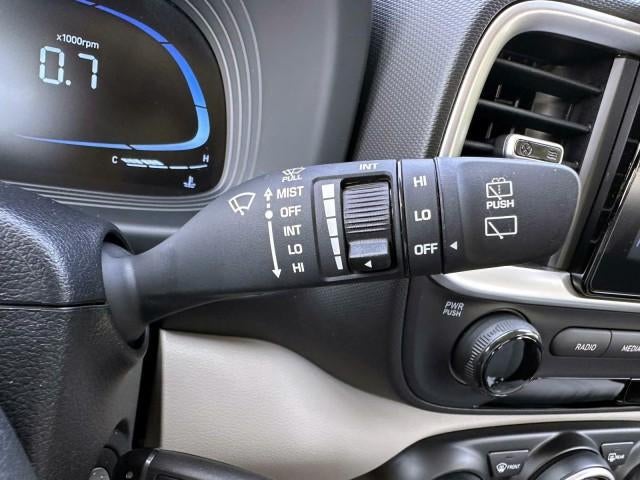2023 Hyundai VENUE SEL IVT