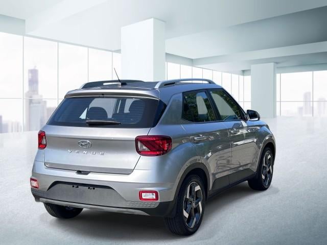 2023 Hyundai VENUE SEL IVT