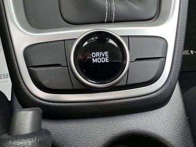 2023 Hyundai VENUE SEL IVT