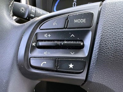 2024 Hyundai VENUE SEL IVT