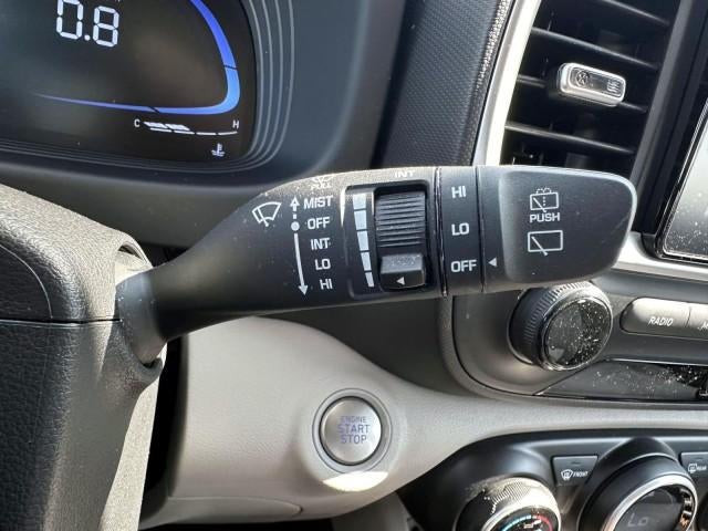 2024 Hyundai VENUE SEL IVT