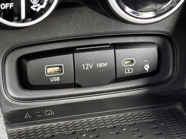 2023 Hyundai VENUE Limited IVT