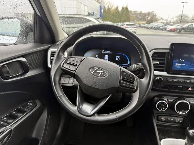 2023 Hyundai VENUE Limited IVT