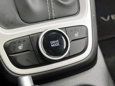 2023 Hyundai VENUE Limited IVT