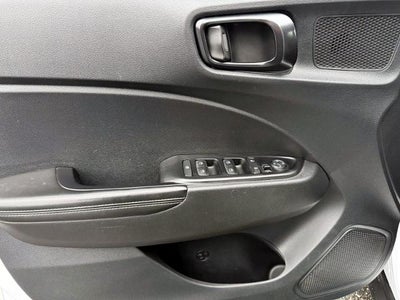 2023 Hyundai VENUE Limited IVT