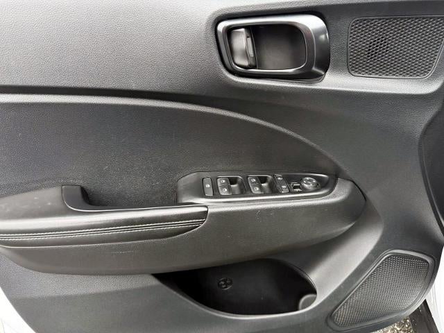 2023 Hyundai VENUE Limited IVT