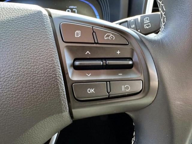 2023 Hyundai VENUE Limited IVT