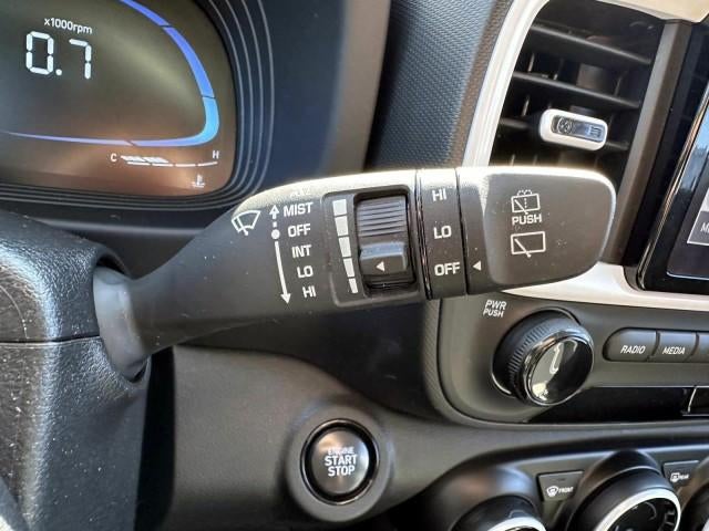 2023 Hyundai VENUE Limited IVT