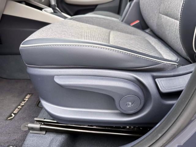 2024 Hyundai VENUE Limited IVT