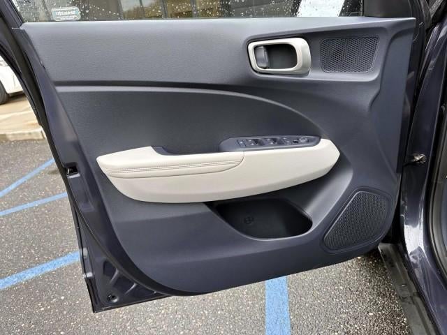 2024 Hyundai VENUE Limited IVT