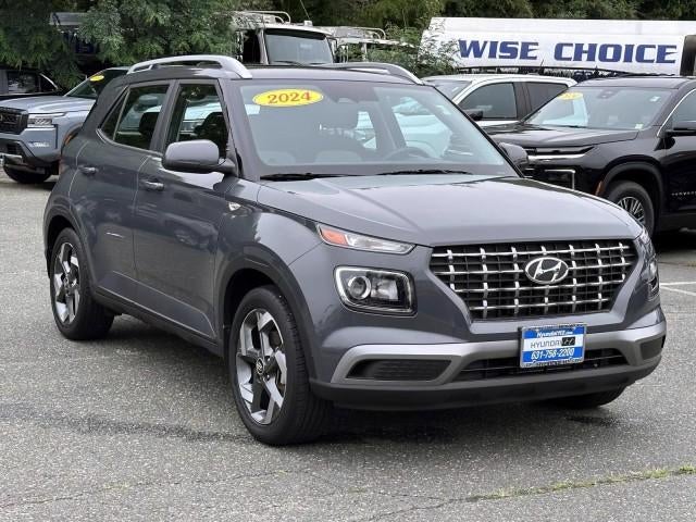 2024 Hyundai VENUE SEL IVT