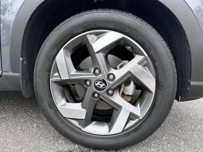 2024 Hyundai VENUE SEL IVT