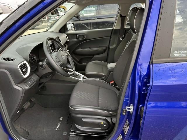 2022 Hyundai VENUE Limited IVT