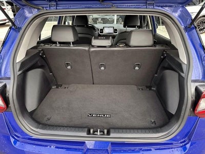 2022 Hyundai VENUE Limited IVT