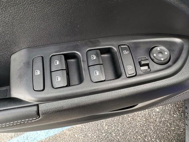 2022 Hyundai VENUE Limited IVT