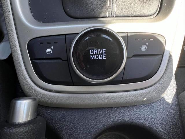 2023 Hyundai VENUE Limited IVT