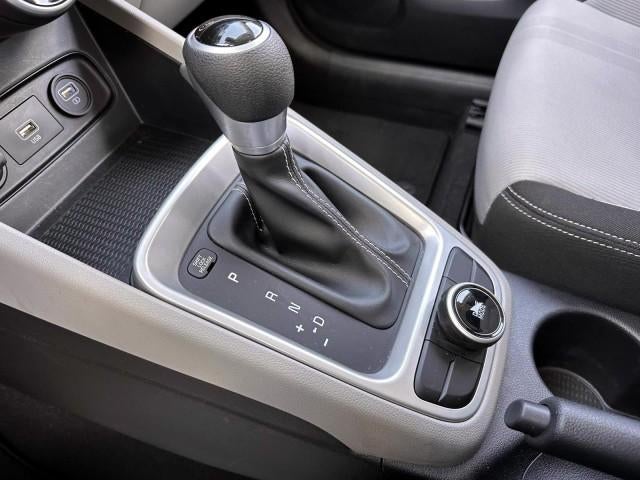 2020 Hyundai VENUE SEL IVT