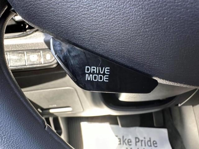 2023 Kia Niro EX FWD