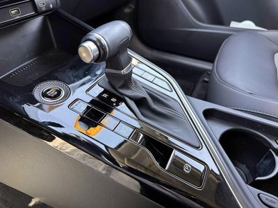 2023 Kia Niro EX FWD