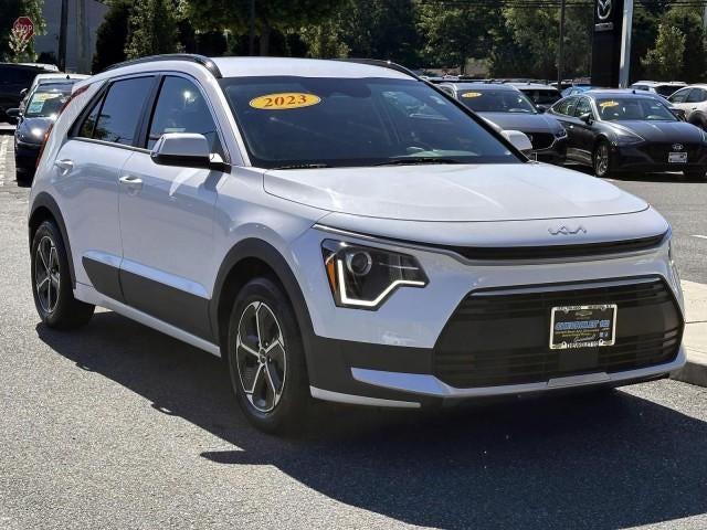 2023 Kia Niro EX FWD