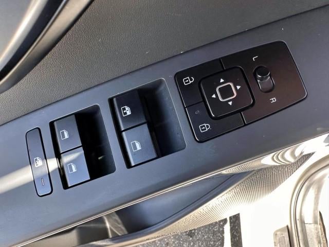 2023 Kia Niro EX FWD