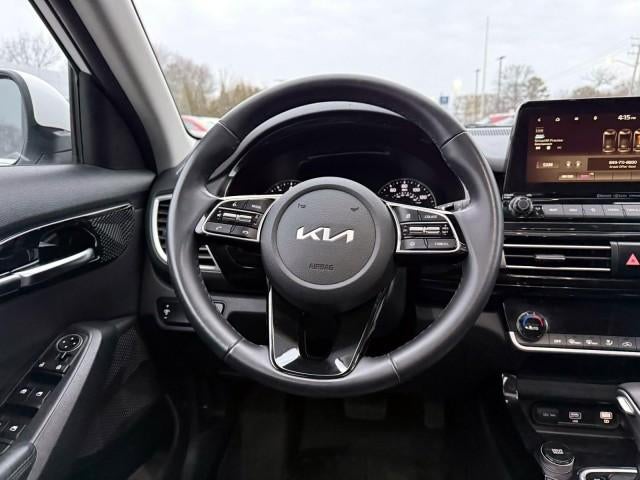 2022 Kia Seltos EX IVT AWD