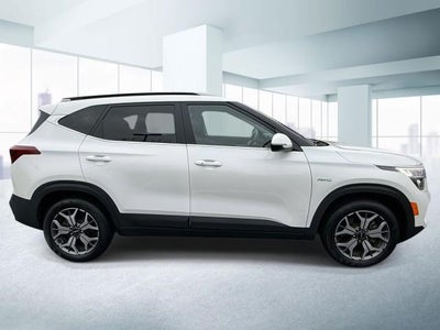 2022 Kia Seltos EX IVT AWD