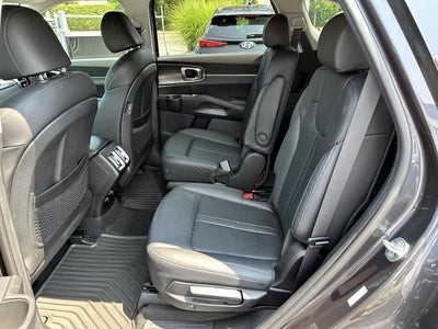 2023 Kia Sorento Hybrid EX AWD