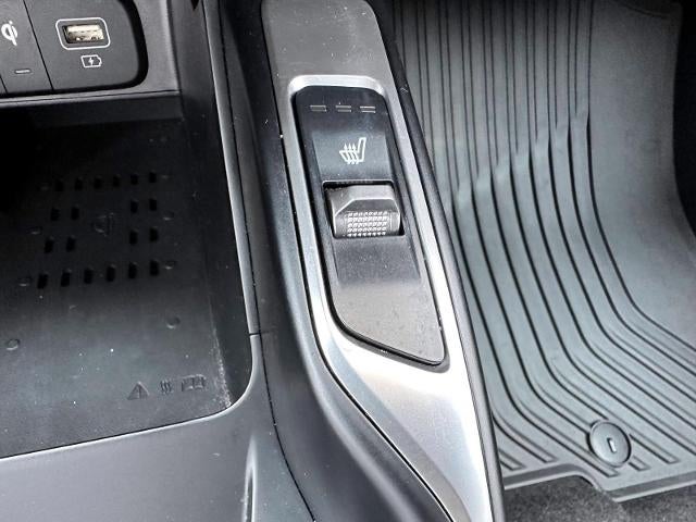 2023 Kia Sorento Hybrid EX AWD